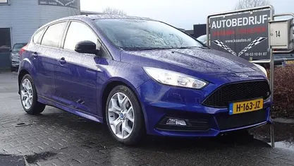 Occasion 2017 Ford Focus ST-Line Hatchback | € 9.950 (Super prijs)