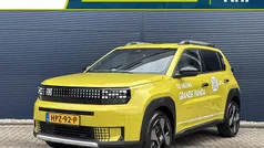 Gebruikt 2025 Fiat Grande Panda La Prima Hatchback | € 25.785 (Eerlijke prijs)