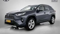 Grijs Gebruikt 2022 Toyota RAV4 Hybrid SUV | € 38.950 (Goede deal)