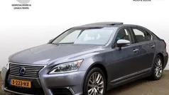 Grijs, metallic lak Gebruikt 2015 Lexus LS600h President Line Sedan | € 37.495