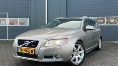 Bruin Gebruikt 2007 Volvo V70 Summum Stationwagen | € 8.950 (Eerlijke prijs)