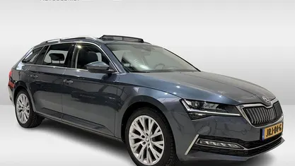 Gebruikt 2021 Skoda Superb Style Stationwagen | € 27.950 (Eerlijke prijs)