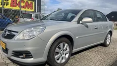 Gebruikt 2005 Opel Vectra Cosmo Sedan | € 1.999 (Eerlijke prijs)