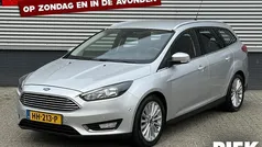 Grijs Gebruikt 2015 Ford Focus Titanium Stationwagen | € 5.999 (Eerlijke prijs)