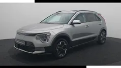 Grijs Gebruikt 2023 Kia e-Niro SUV | € 31.940 (Eerlijke prijs)