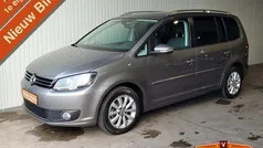 Grijs Gebruikt 2010 VW Touran Highline MPV | € 9.695 (Eerlijke prijs)