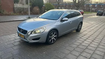 Gebruikt 2013 Volvo V60 Summum Stationwagen | € 4.600 (Super prijs)
