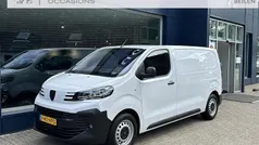 Wit Nieuw 2024 Peugeot Expert Comfort Van | € 25.850 (Goede deal)