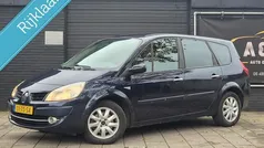 Blauw Gebruikt 2007 Renault Scénic II MPV | € 1.395 (Eerlijke prijs)