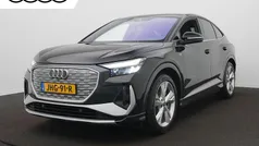Zwart Gebruikt 2022 Audi Q4 e-tron Basis SUV | € 33.900 (Eerlijke prijs)