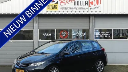 Occasion Toyota Auris 125 PK (91 kW) 2013 Grijs Hatchback
