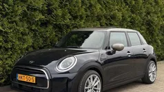 Gebruikt 2021 Mini Cooper Hatchback | € 25.890 (Eerlijke prijs)