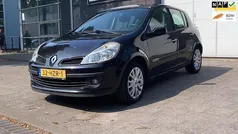 Zwart Gebruikt 2009 Renault Clio II Rip Curl Hatchback | € 3.850 (Eerlijke prijs)