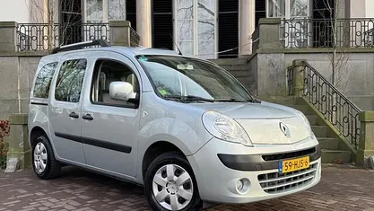Gebruikt 2008 Renault Kangoo MPV | € 4.945 (Eerlijke prijs)