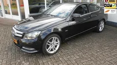 Zwart Gebruikt 2011 Mercedes 180 Sedan | € 13.750 (Eerlijke prijs)