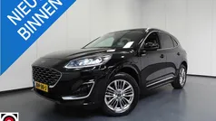 Zwart Gebruikt 2022 Ford Kuga Vignale SUV | € 29.340 (Eerlijke prijs)