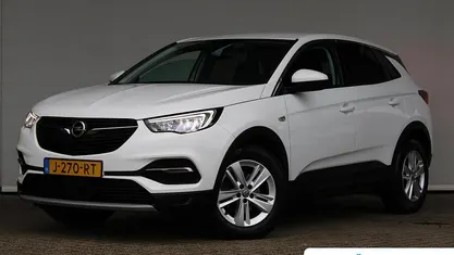 Wit Occasion 2020 Opel Grandland X Business SUV | € 18.895 (Goede deal)