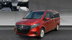 Rood Gebruikt 2024 Mercedes EQV300 Avantgarde Van | € 49.900 (Goede deal)