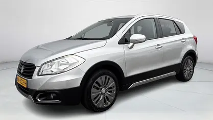 Grijs Gebruikt 2015 Suzuki SX4 S-Cross Exclusive SUV | € 10.950 (Eerlijke prijs)