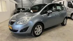 Grijs Gebruikt 2011 Opel Meriva Color Edition MPV | € 3.950 (Goede deal)