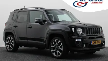 Zwart Occasion 2022 Jeep Renegade SUV | € 21.950 (Eerlijke prijs)