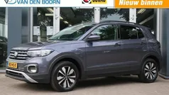 Gebruikt 2023 VW T-Cross Move SUV | € 29.450 (Eerlijke prijs)