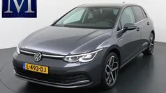 Grijs Gebruikt 2020 VW Golf VII Style Hatchback | € 24.899 (Eerlijke prijs)