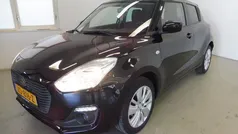 Zwart Gebruikt 2018 Suzuki Swift Hatchback | € 12.950 (Goede deal)
