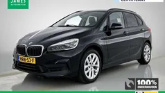Zwart Gebruikt 2020 BMW 225 Active Tourer iPerformance MPV | € 19.945 (Goede deal)