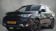 Gebruikt 2015 Mitsubishi Outlander Instyle SUV | € 10.950 (Goede deal)