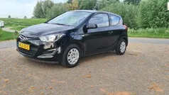 Zwart Gebruikt 2014 Hyundai i20 Edition Hatchback | € 5.250 (Eerlijke prijs)