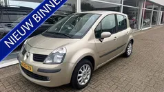 Beige Gebruikt 2007 Renault Modus Dynamique MPV | € 2.499 (Goede deal)