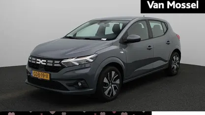 Occasion 2024 Dacia Sandero Expression Hatchback | € 15.644 (Goede deal)