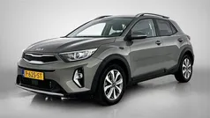 Groen Gebruikt 2022 Kia Stonic SUV | € 19.740 (Eerlijke prijs)