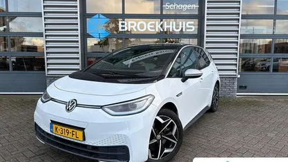 Wit Gebruikt 2020 VW ID.3 Hatchback | € 17.945 (Eerlijke prijs)