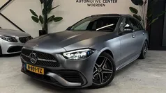 Grijs Gebruikt 2022 Mercedes C200 AMG Stationwagen | € 39.999 (Goede deal)