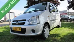 Gebruikt 2004 Opel Agila Enjoy Hatchback | € 1.249 (Eerlijke prijs)