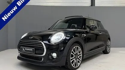 Occasion 2017 Mini Cooper Chili Hatchback | € 14.999 (Eerlijke prijs)