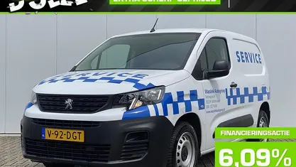 Wit Occasion 2024 Peugeot Partner S MPV | € 17.404 (Goede deal)