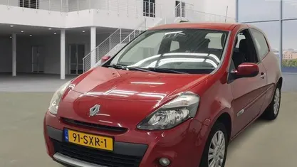 Occasion Renault Clio IV Collection 75 PK (55 kW) 2012 Hatchback