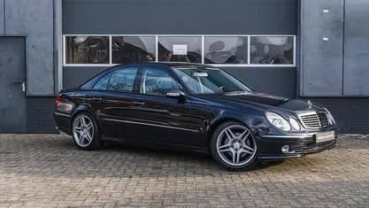Occasion 2004 Mercedes E500 Sedan | € 18.950 (Eerlijke prijs)