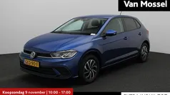 Blauw Gebruikt 2024 VW Polo Edition Hatchback | € 21.900 (Eerlijke prijs)