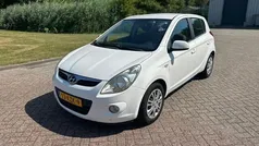 Wit Gebruikt 2010 Hyundai i20 Hatchback | € 3.199 (Eerlijke prijs)
