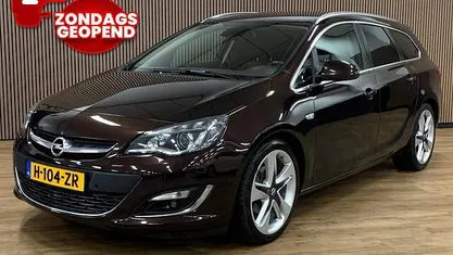 Gebruikt 2014 Opel Astra Sport Stationwagen | € 9.945 (Eerlijke prijs)