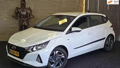 Wit Gebruikt 2021 Hyundai i20 Comfort Hatchback | € 15.799 (Eerlijke prijs)