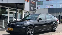 Zwart Gebruikt 2005 BMW 318 Luxury Line Stationwagen | € 2.950 (Eerlijke prijs)
