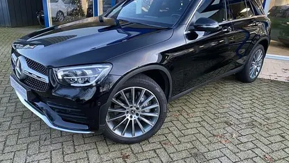 Zwart Gebruikt 2022 Mercedes GLC300 AMG SUV | € 47.950 (Goede deal)