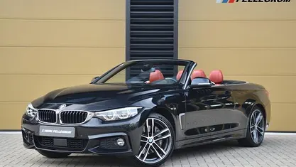 Zwart (metallic) Gebruikt 2019 BMW 440 Executive Cabriolet | € 39.950 (Eerlijke prijs)