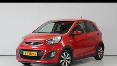 Rood Gebruikt 2014 Kia Picanto Hatchback | € 6.450 (Eerlijke prijs)