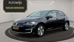Zwart, metallic lak Gebruikt 2020 VW e-Golf Hatchback | € 11.980 (Eerlijke prijs)